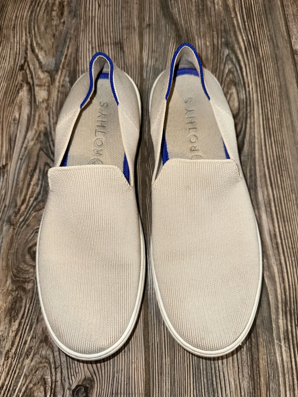 Rothy’s The Original Slip-On Sneakers in Sand Cream Tan with Blue Accent Women 9 - Picture 5 of 14